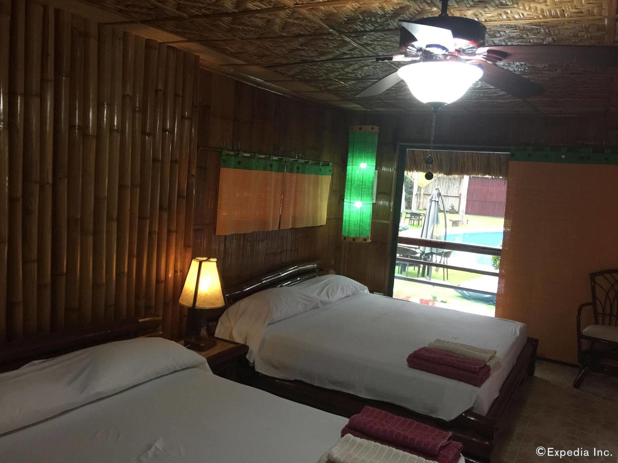 Commander Suites De Bohol Panglao Buitenkant foto